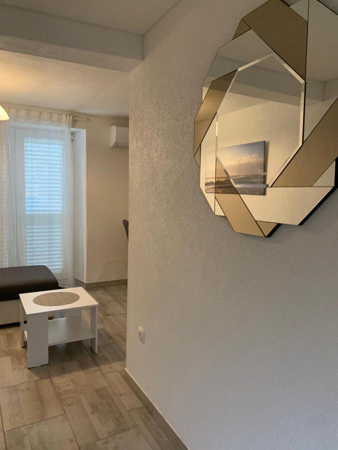 Apartman Annamaria Cres Exteriér fotografie